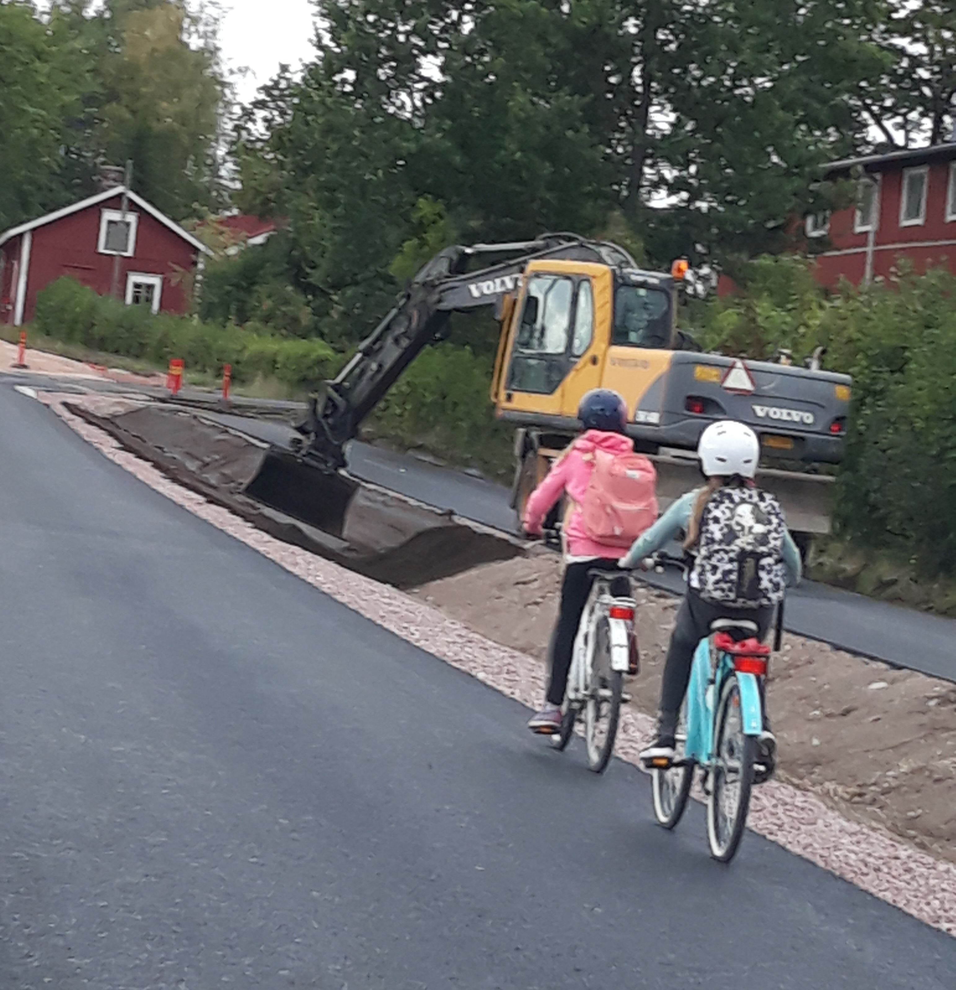 Oilaantien liikenneturvallisuuden parantaminen vielä kesken